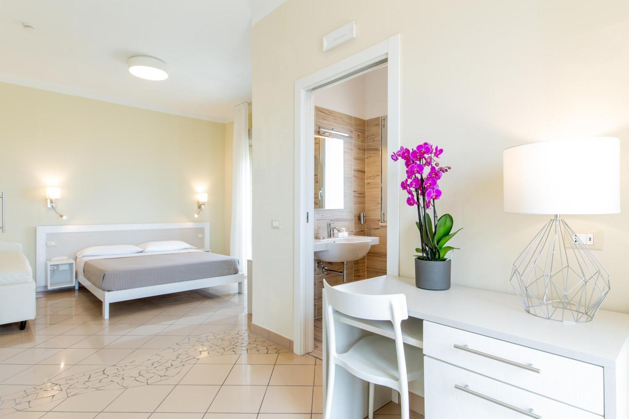 Hotel Lungomare Cervia Zewnętrze zdjęcie