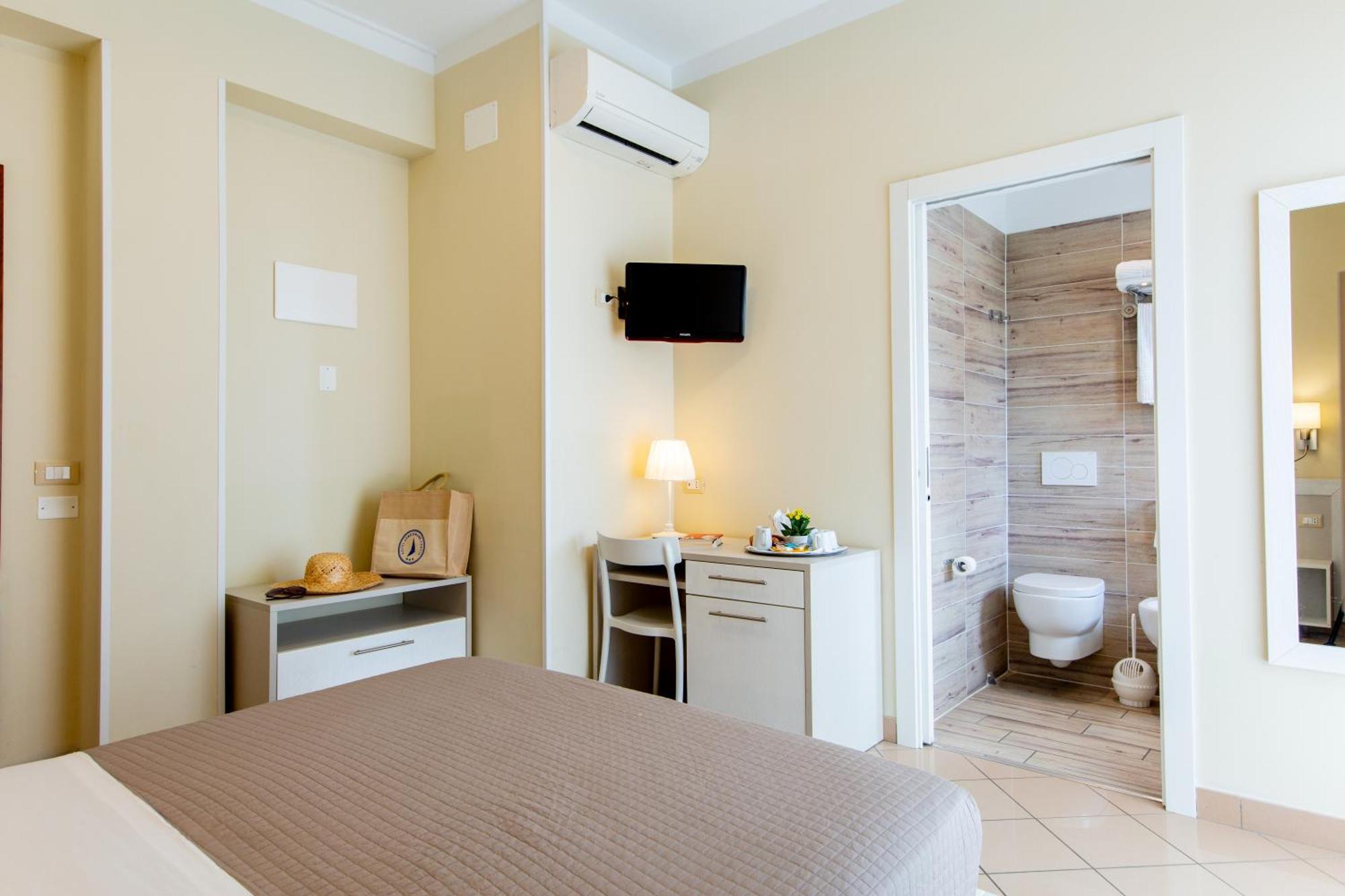 Hotel Lungomare Cervia Zewnętrze zdjęcie