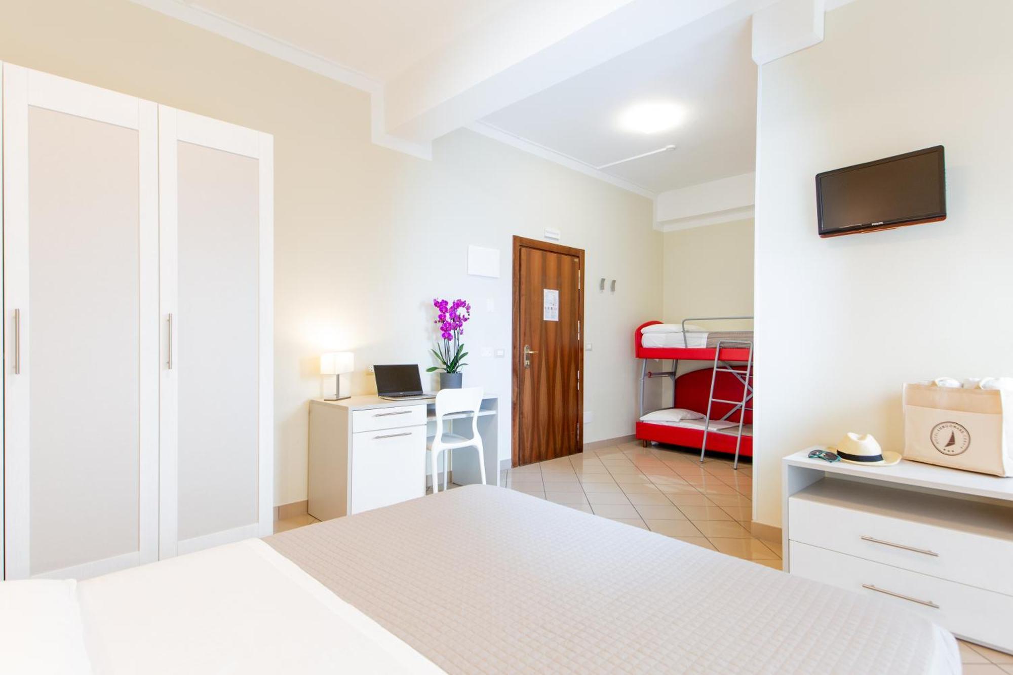 Hotel Lungomare Cervia Zewnętrze zdjęcie