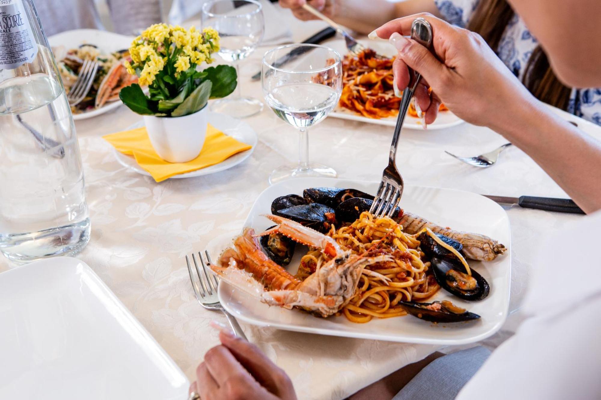 Hotel Lungomare Cervia Zewnętrze zdjęcie
